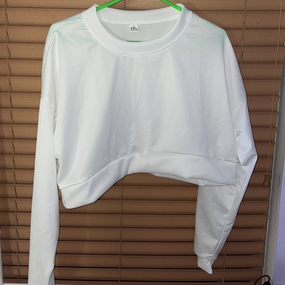 3 pack of brand new cropped sweaters new without tags. Black white and blue. - Picture 6 of 7